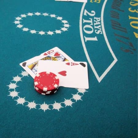 Blackjack online [2025]: jak vyhrát s živými krupiéry